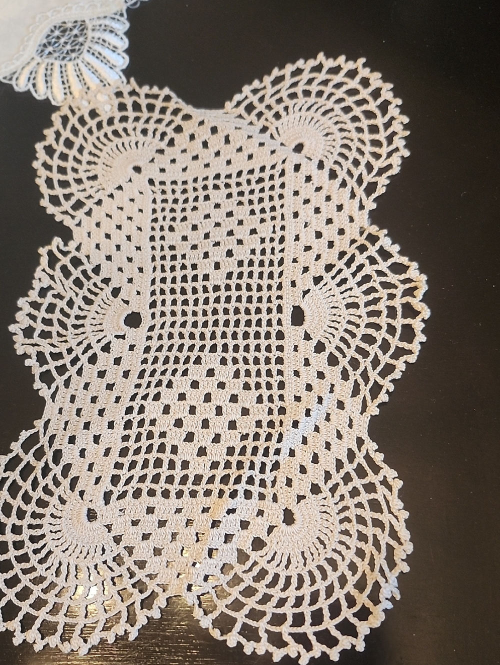 Doilies - Picture 9 of 13